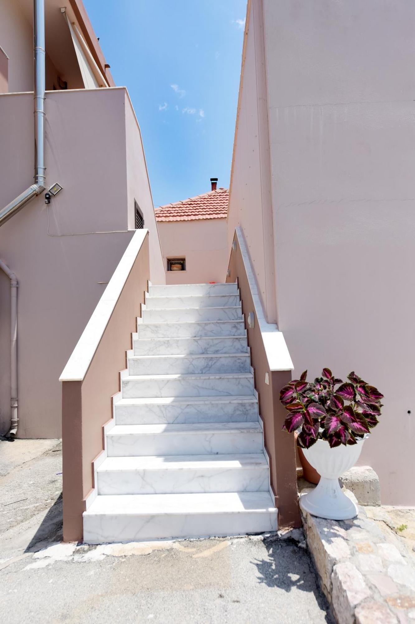 Appartement Theros Lux Émbonas